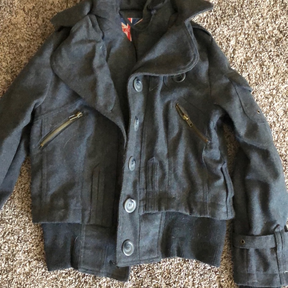 Jacket - Picture 2 of 6